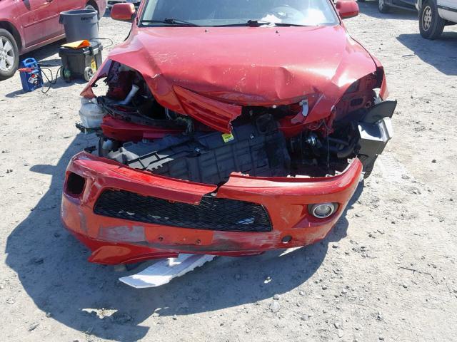 JM1BK343051331753 - 2005 MAZDA 3 HATCHBAC RED photo 9