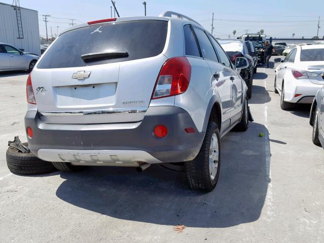 3GNAL2EK3DS583283 - 2013 CHEVROLET CAPTIVA LS 银色 照片 4