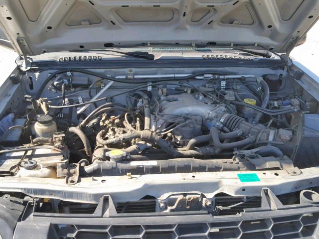 5N1ED28T94C608295 - 2004 NISSAN XTERRA XE SILVER photo 7