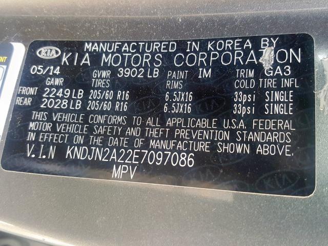 KNDJN2A22E7097086 - 2014 KIA SOUL SILVER photo 10