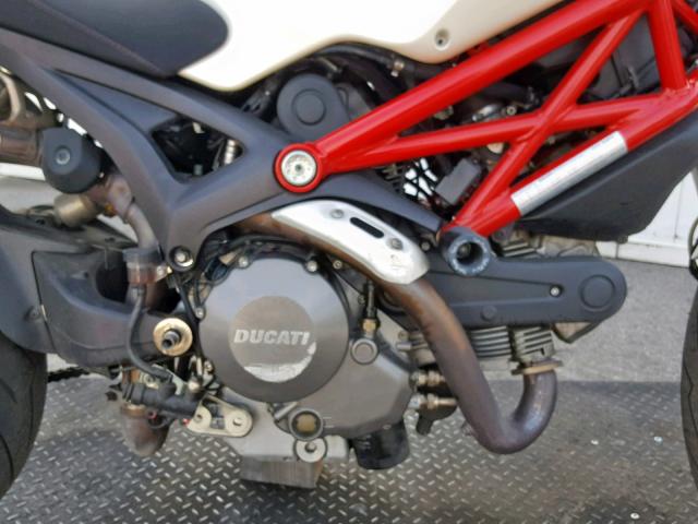 ZDM1RANN6DB067804 - 2013 DUCATI MONSTER 79 WHITE photo 7