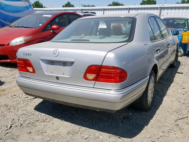 WDBJF65H0XA950835 - 1999 MERCEDES-BENZ E 320 SILVER photo 4