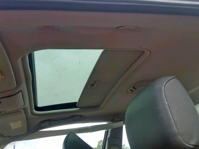 WBABV13484JT22879 - 2004 BMW 325 CI SUL SILVER photo 9