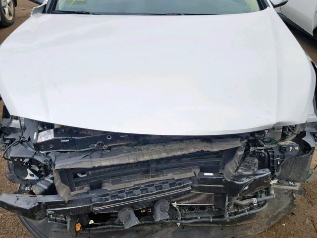 KMHE24L14GA022059 - 2016 HYUNDAI SONATA HYB SILVER photo 7