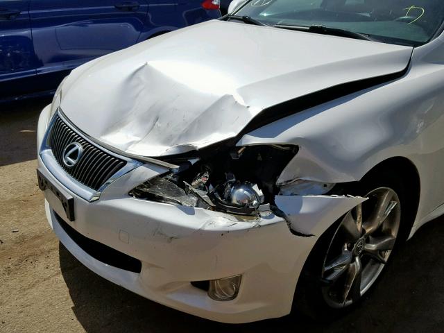 JTHBK262692087068 - 2009 LEXUS IS 250 WHITE photo 9