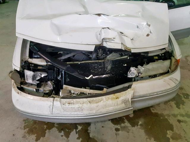 2C3HC56F3TH127011 - 1996 CHRYSLER LHS WHITE photo 7