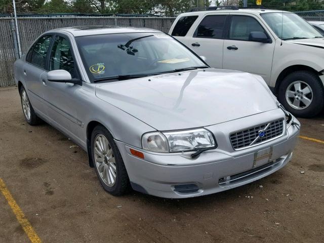 YV1TS92D441358157 - 2004 VOLVO S80 SILVER photo 1