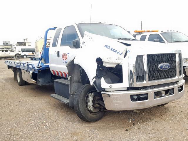 1FDNX6AY8GDA04367 - 2016 FORD F650 SUPER WHITE photo 1