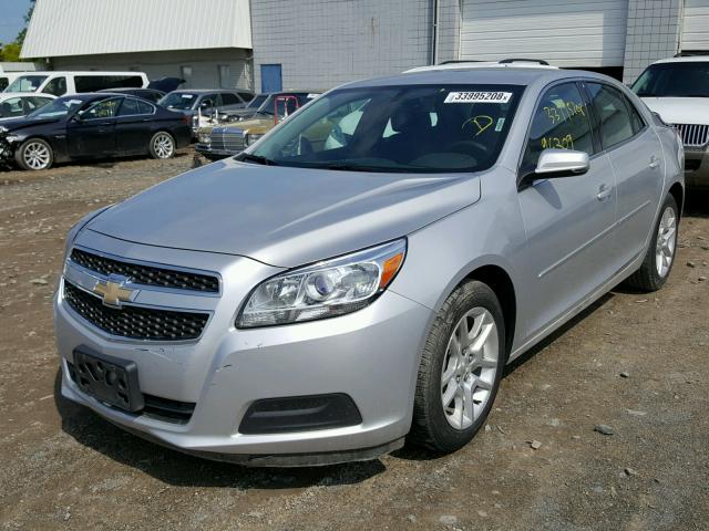 1G11C5SA6DF320045 - 2013 CHEVROLET MALIBU 1LT 银色 照片 2