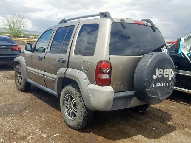 1J4GL38K05W513356 - 2005 JEEP LIBERTY RE TAN photo 3