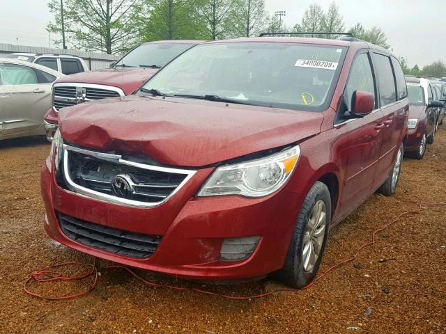 2C4RVABG6CR217605 - 2012 VOLKSWAGEN ROUTAN SE  photo 2