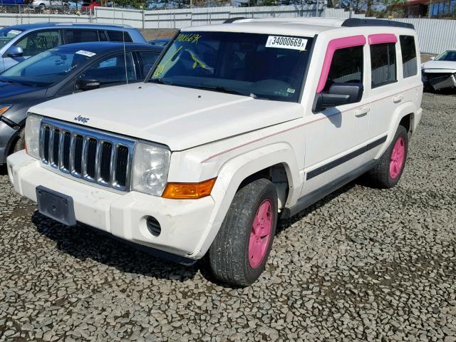 1J8HG48K37C560110 - 2007 JEEP COMMANDER WHITE photo 2