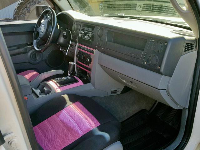 1J8HG48K37C560110 - 2007 JEEP COMMANDER WHITE photo 5