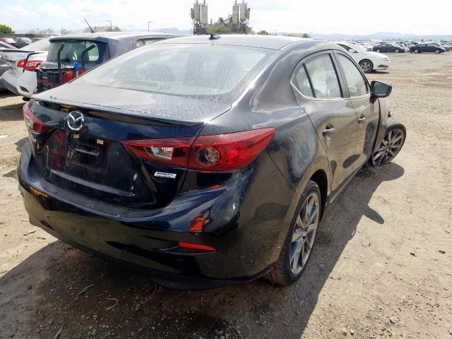 JM1BN1V30J1157722 - 2018 MAZDA 3 TOURING  photo 4