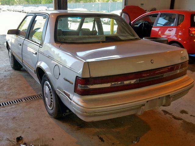 1G4AG5549R6457310 - 1994 BUICK CENTURY SP SILVER photo 3