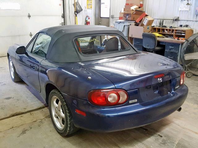 JM1NB353210208337 - 2001 MAZDA MX-5 MIATA BLUE photo 3