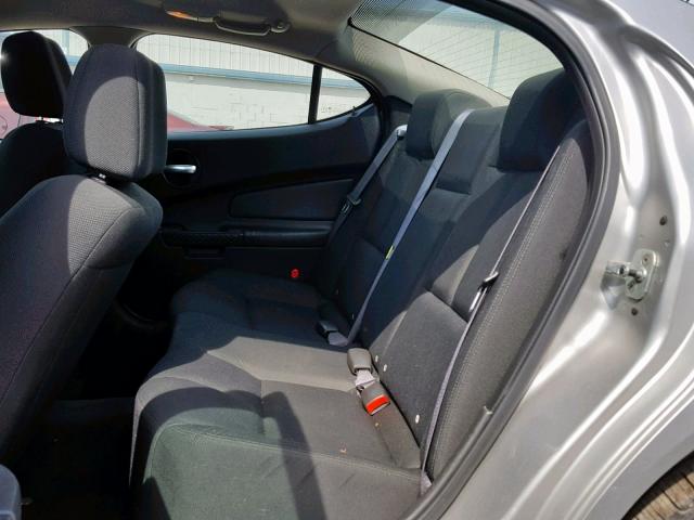 2G2WP552061138670 - 2006 PONTIAC GRAND PRIX SILVER photo 6