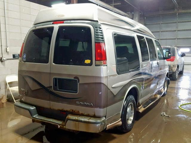 1GDFG15R721194439 - 2002 GMC SAVANA RV TWO TONE photo 4