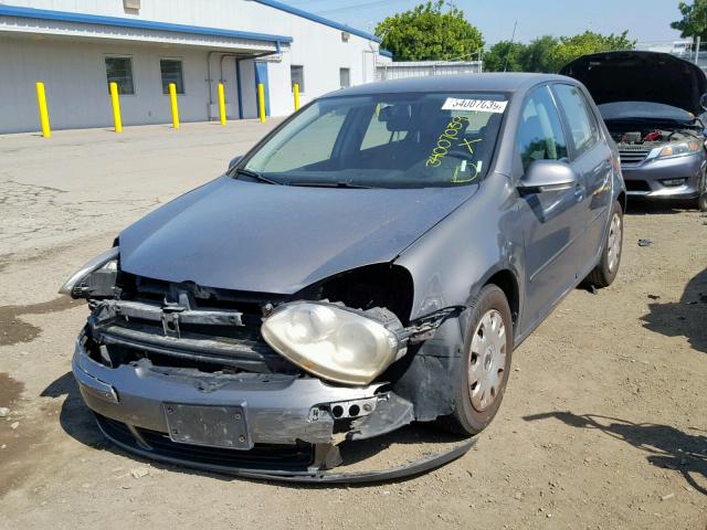 WVWDB71K48W207827 - 2008 VOLKSWAGEN RABBIT GRAY photo 2