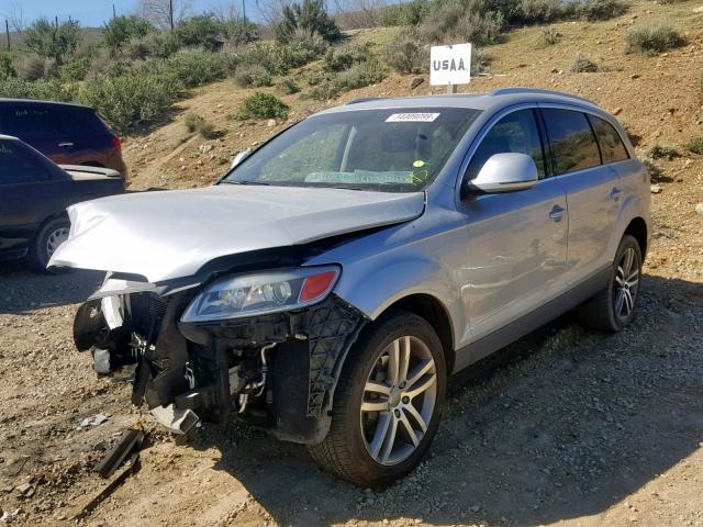 WA1AV74L97D072329 - 2007 AUDI Q7 4.2 QUA SILVER photo 2