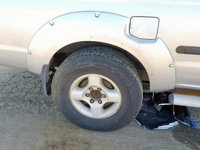 1N6ED29X82C349542 - 2002 NISSAN FRONTIER C SILVER photo 9