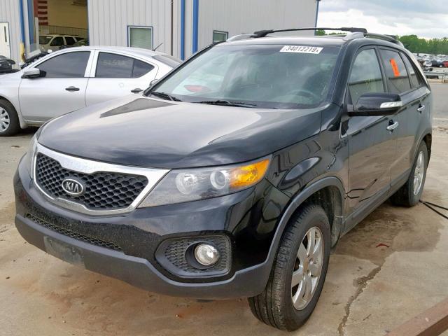 5XYKT4A62CG199612 - 2012 KIA SORENTO BA BLACK photo 2