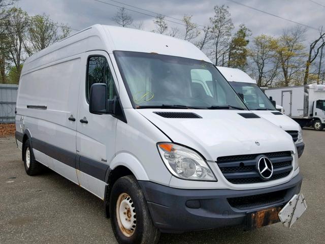 WD3PE8CB1C5688409 - 2012 MERCEDES-BENZ SPRINTER 2 WHITE photo 1