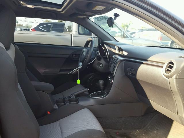 JTKJF5C78F3090894 - 2015 TOYOTA SCION TC 黑色 照片 5