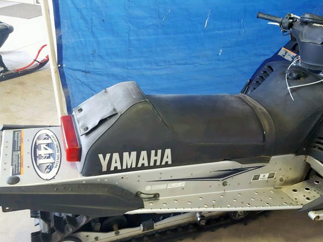 JYE8EJ0092A004159 - 2002 YAMAHA SNOWMOBILE PURPLE photo 6