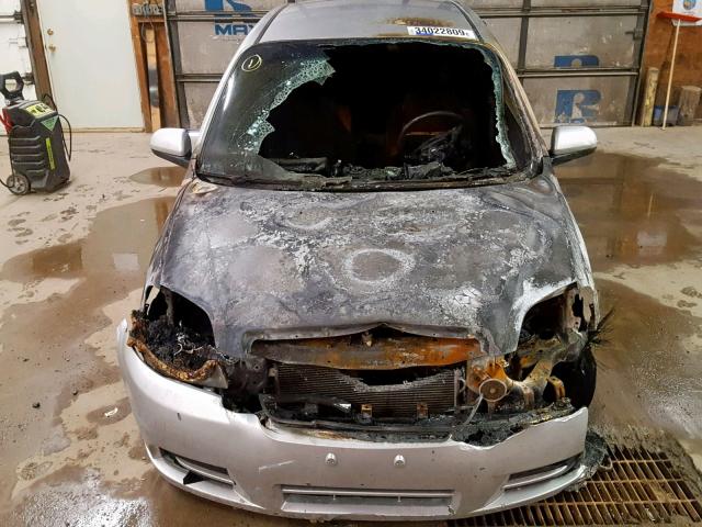 KL1TD56688B101904 - 2008 CHEVROLET AVEO BASE Gümüş foto 9