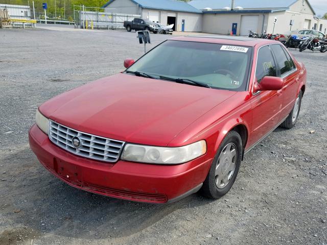 1G6KS54Y0WU930601 - 1998 CADILLAC SEVILLE SL MAROON photo 2