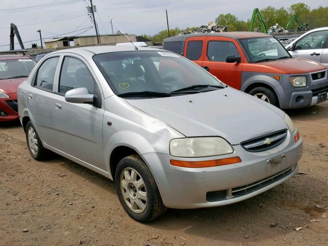 KL1TJ52654B195636 - 2004 CHEVROLET AVEO LS SILVER photo 1