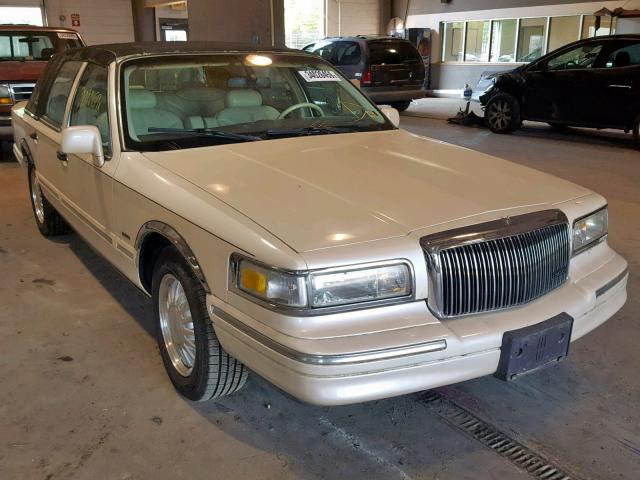 1LNLM83W1SY612952 - 1995 LINCOLN TOWN CAR C TAN photo 1