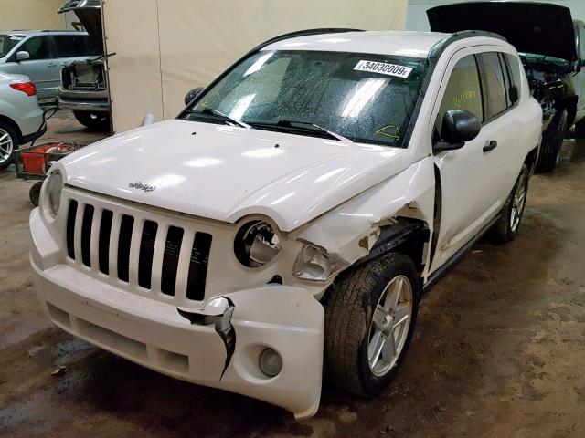 1J8FF47WX7D226830 - 2007 JEEP COMPASS WHITE photo 2