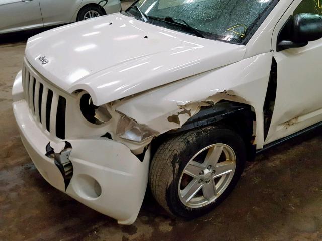 1J8FF47WX7D226830 - 2007 JEEP COMPASS WHITE photo 9