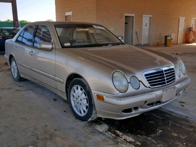 WDBJF65J81B192036 - 2001 MERCEDES-BENZ E 320 GOLD photo 1