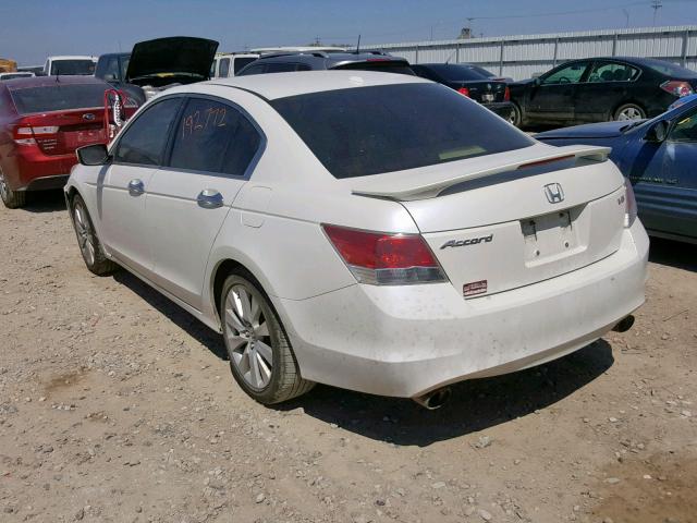 1HGCP36828A078987 - 2008 HONDA ACCORD EXL WHITE photo 3