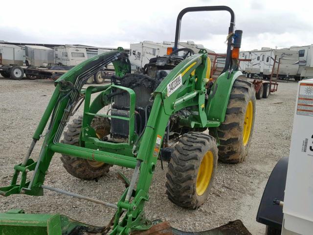 1LV4105HLFH811496 - 2015 JOHN DEERE TRACTOR GREEN photo 2