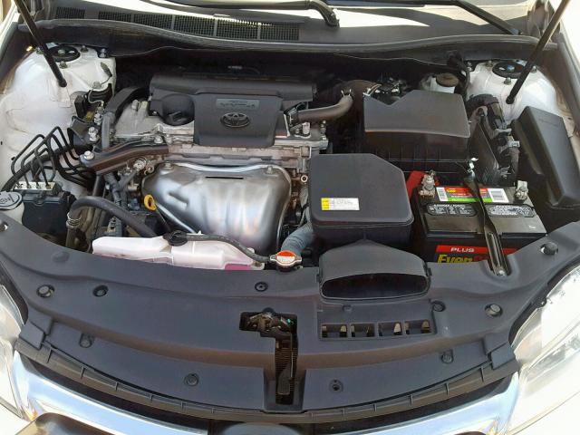 4T1BF1FK8GU186942 - 2016 TOYOTA CAMRY LE WHITE photo 7