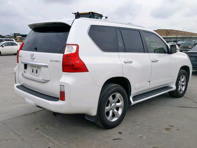 JTJJM7FX3A5008696 - 2010 LEXUS GX PREMIUM WHITE photo 4