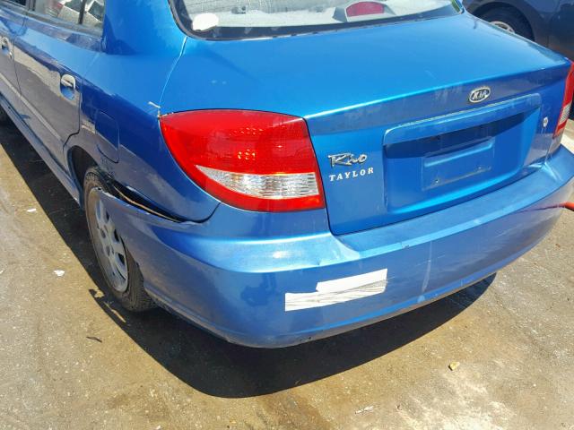 KNADC125056363293 - 2005 KIA RIO BLUE photo 9