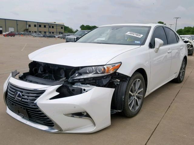 JTHBW1GG1G2115493 - 2016 LEXUS ES 300H WHITE photo 2