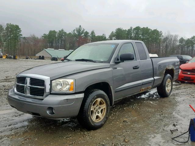 1D7HW42NX7S137503 - 2007 DODGE DAKOTA SLT GRAY photo 2