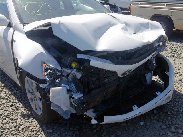 JTNBB46K983046306 - 2008 TOYOTA CAMRY HYBR WHITE photo 9