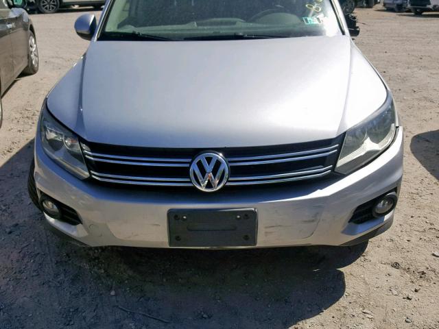 WVGBV7AX5CW545381 - 2012 VOLKSWAGEN TIGUAN S SILVER photo 7