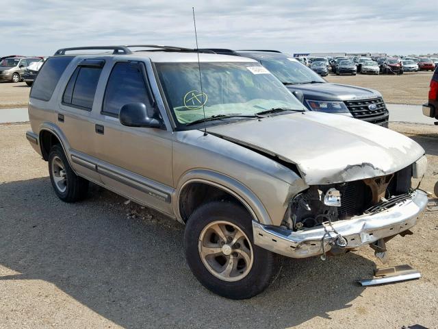 1GNCS13W0W2237783 - 1998 CHEVROLET BLAZER GOLD photo 1