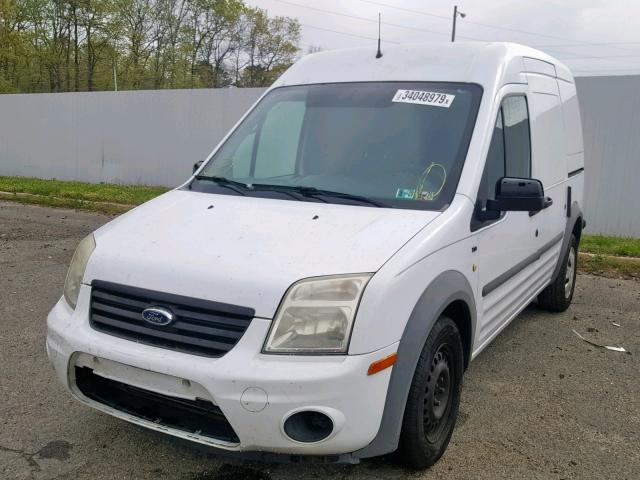 NM0LS7BN6AT034059 - 2010 FORD TRANSIT CO WHITE photo 2