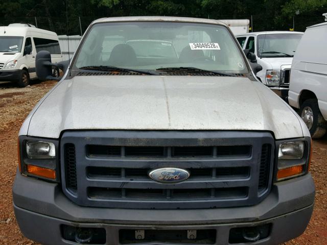 1FTWF30P06ED95722 - 2006 FORD F350 SRW S GRAY photo 9