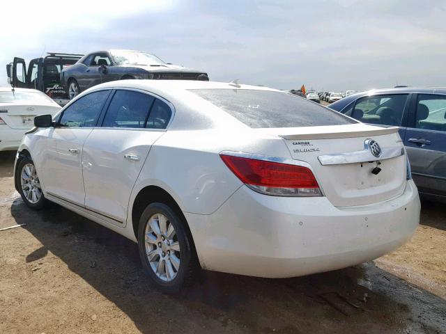 1G4GC5ER5DF259737 - 2013 BUICK LACROSSE WHITE photo 3