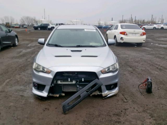 JA3AW86V89U607997 - 2009 MITSUBISHI LANCER EVO SILVER photo 9